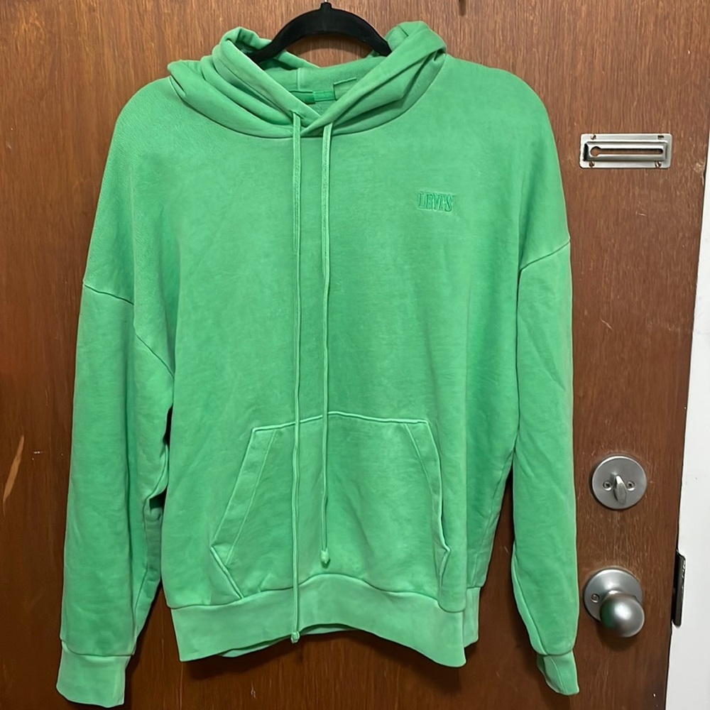 NWOT Levi’s Hoodie